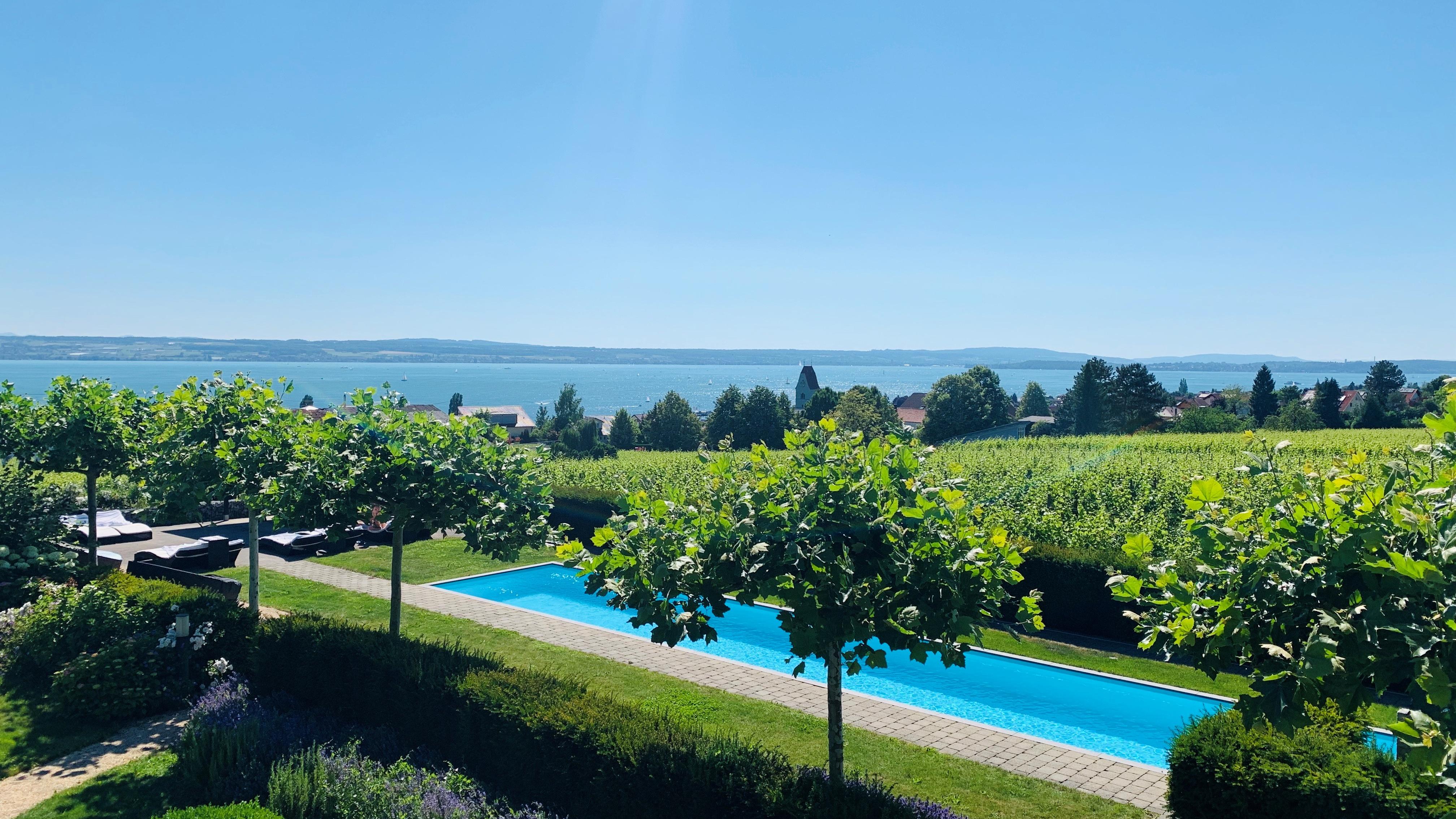 Burgunderhof Hagnau - Bio-Weingut, Destillerie & Weinlounge