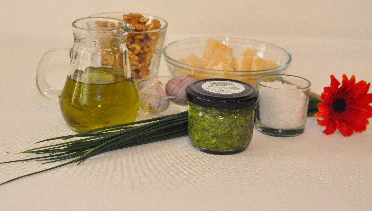 Schnittlauch-Walnuss-Pesto Schnittlauch-Walnuss-Pesto