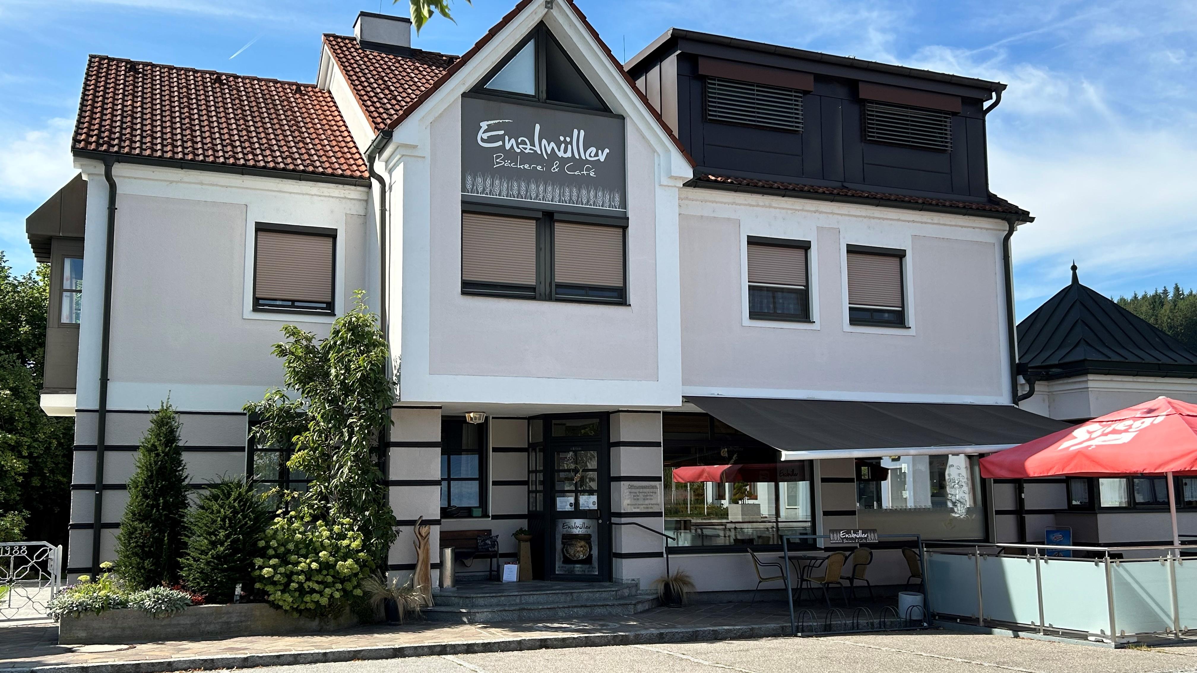 Bäckerei & Café Enzlmüller