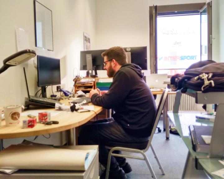 Das erste Büro der Regiothek. Damals noch Projekt der Uni Passau.