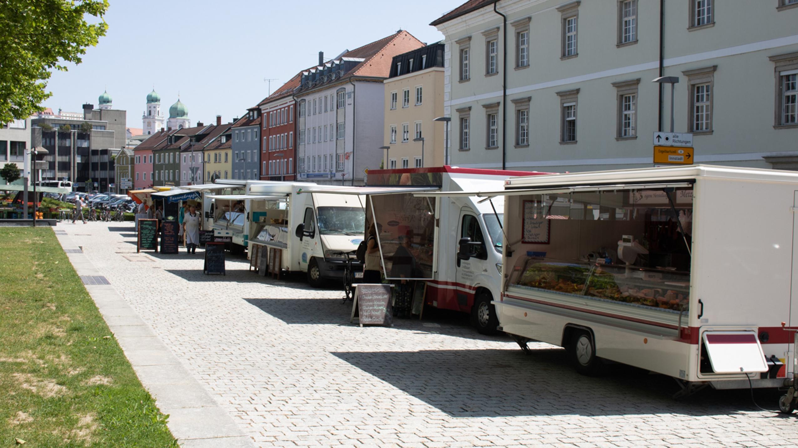 Wochenmarkt Passau Klostergarten