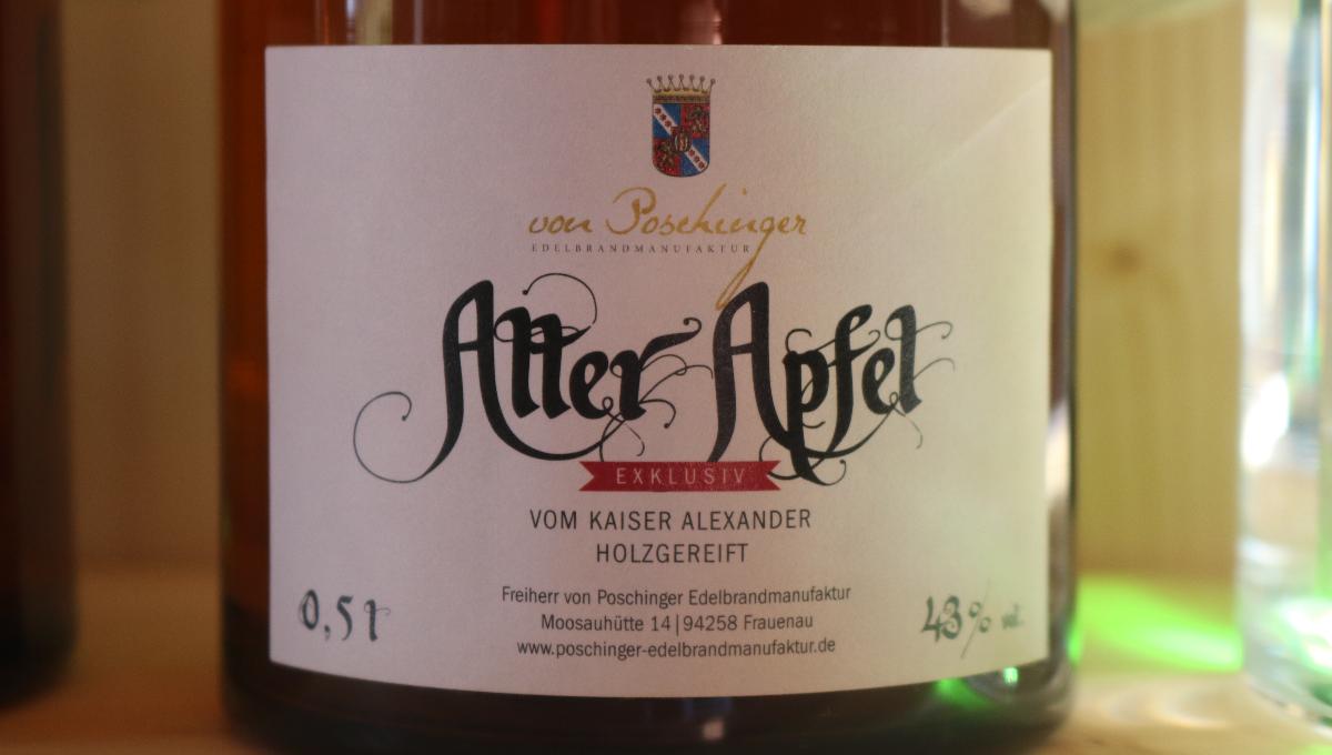 Obstbrand Alter Apfel vom Kaiser Alexander Obstbrand Alter Apfel vom Kaiser Alexander