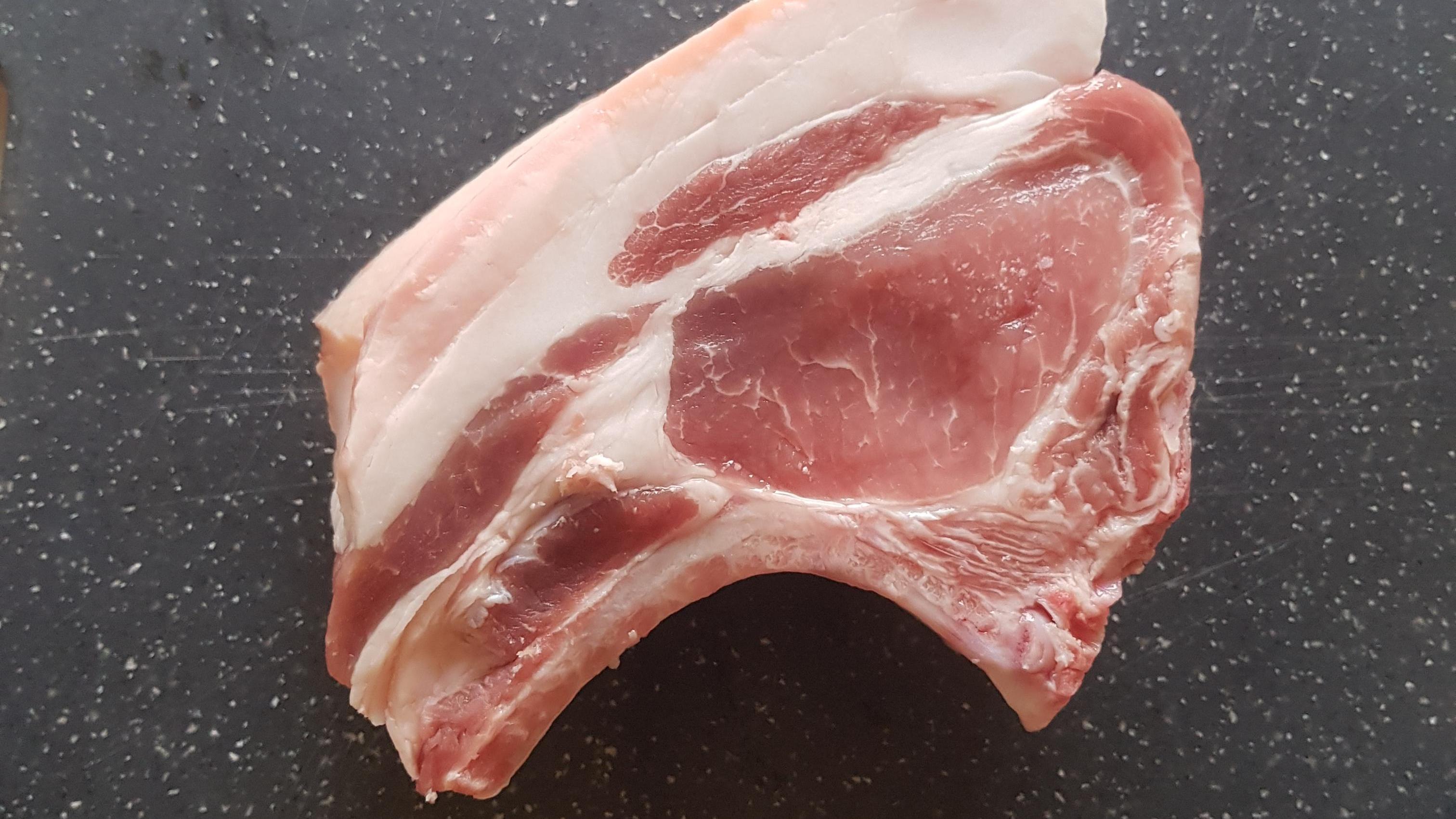 Frisches Schweinefleisch vor Weihnachten