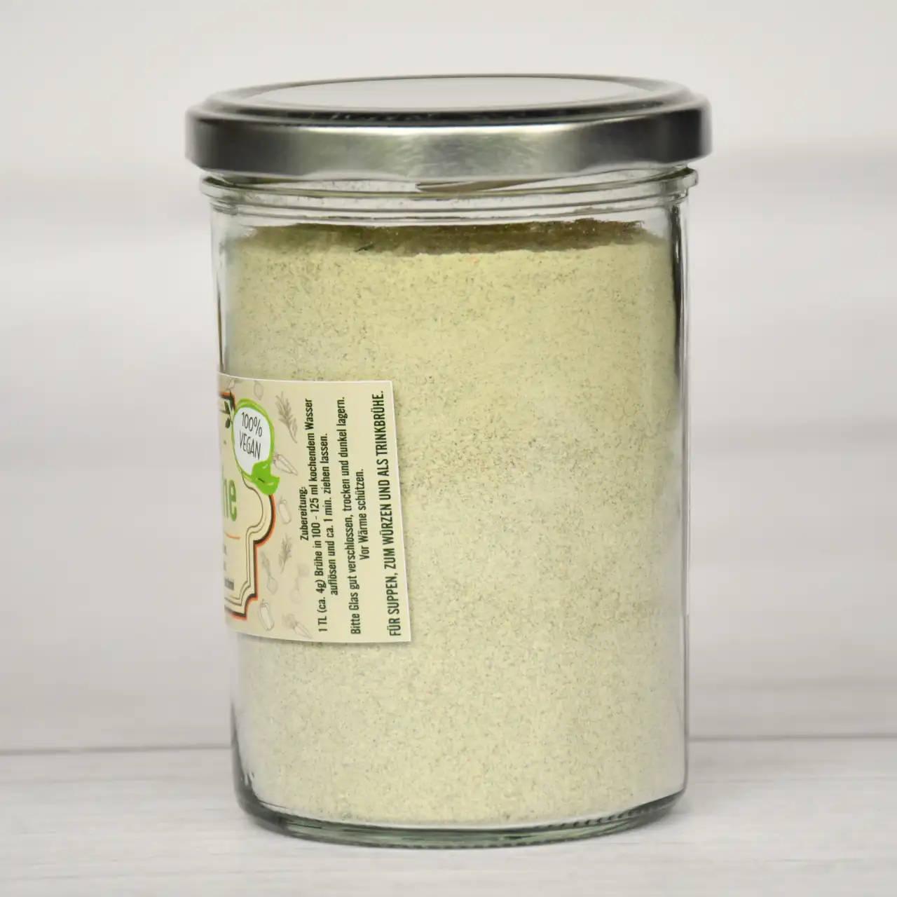 Gemüse-Brühe groß