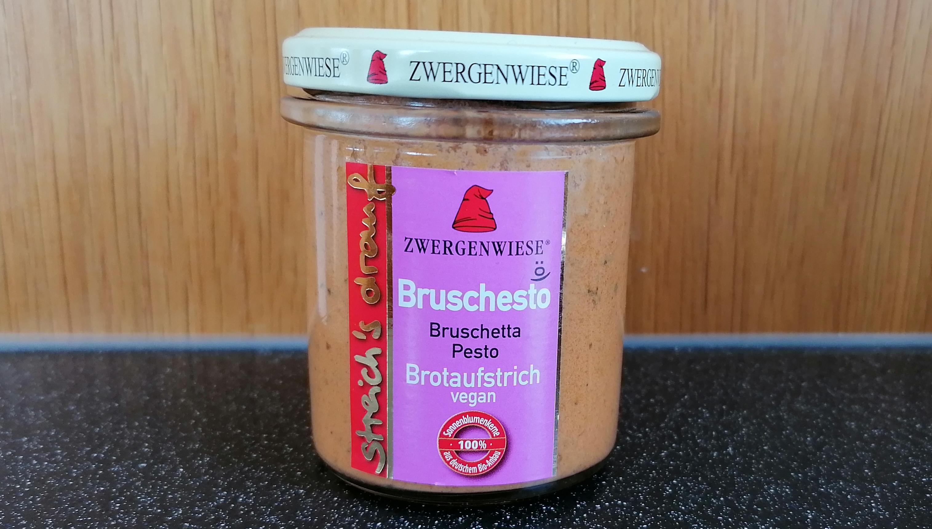 Aufstrich Zwergenwiese: Streich´s drauf - Bruschesto / Bruschetta und Pesto