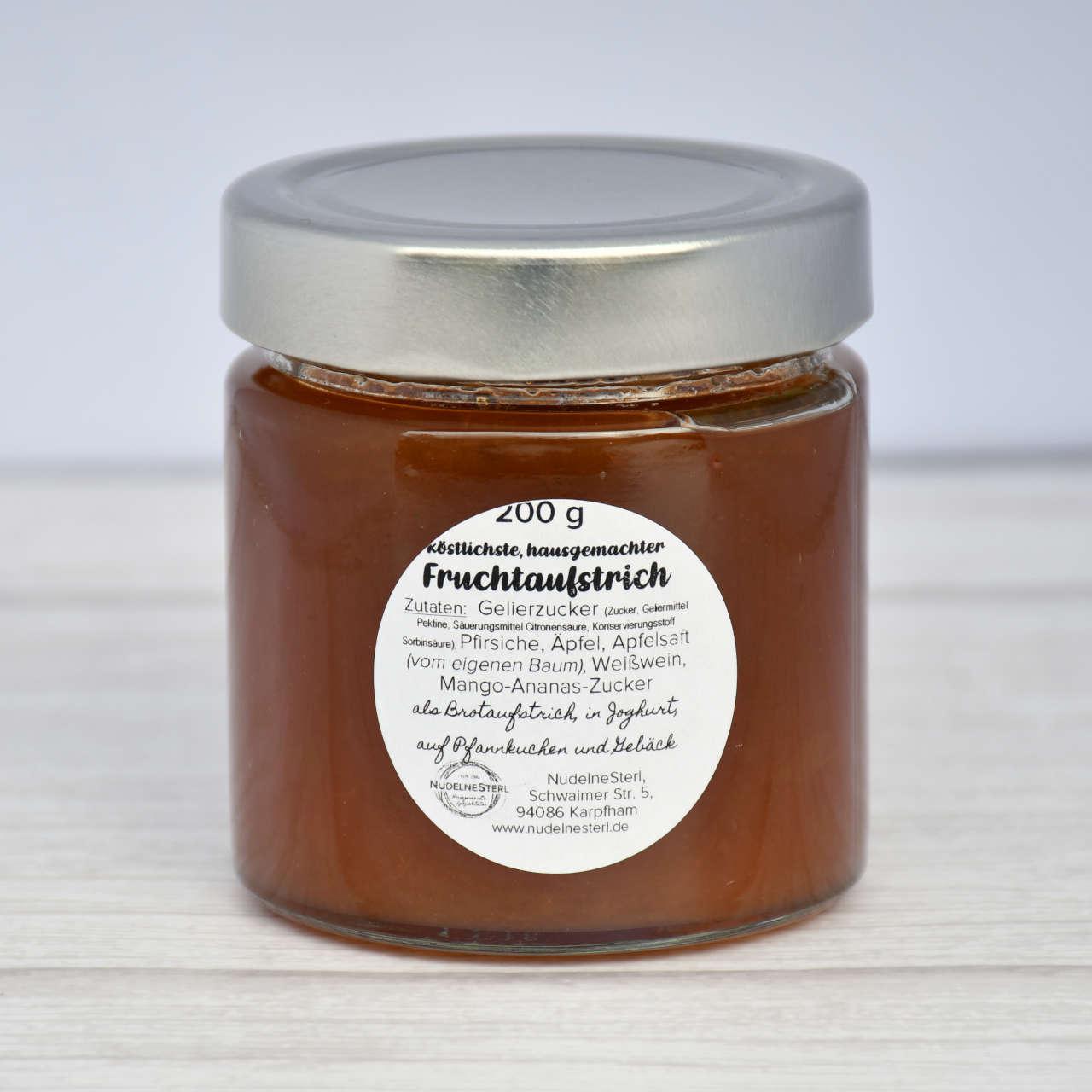 Eine kleine, aber feine Auswahl an Fruchtaufstrichen = Konfitüren und Marmeladen