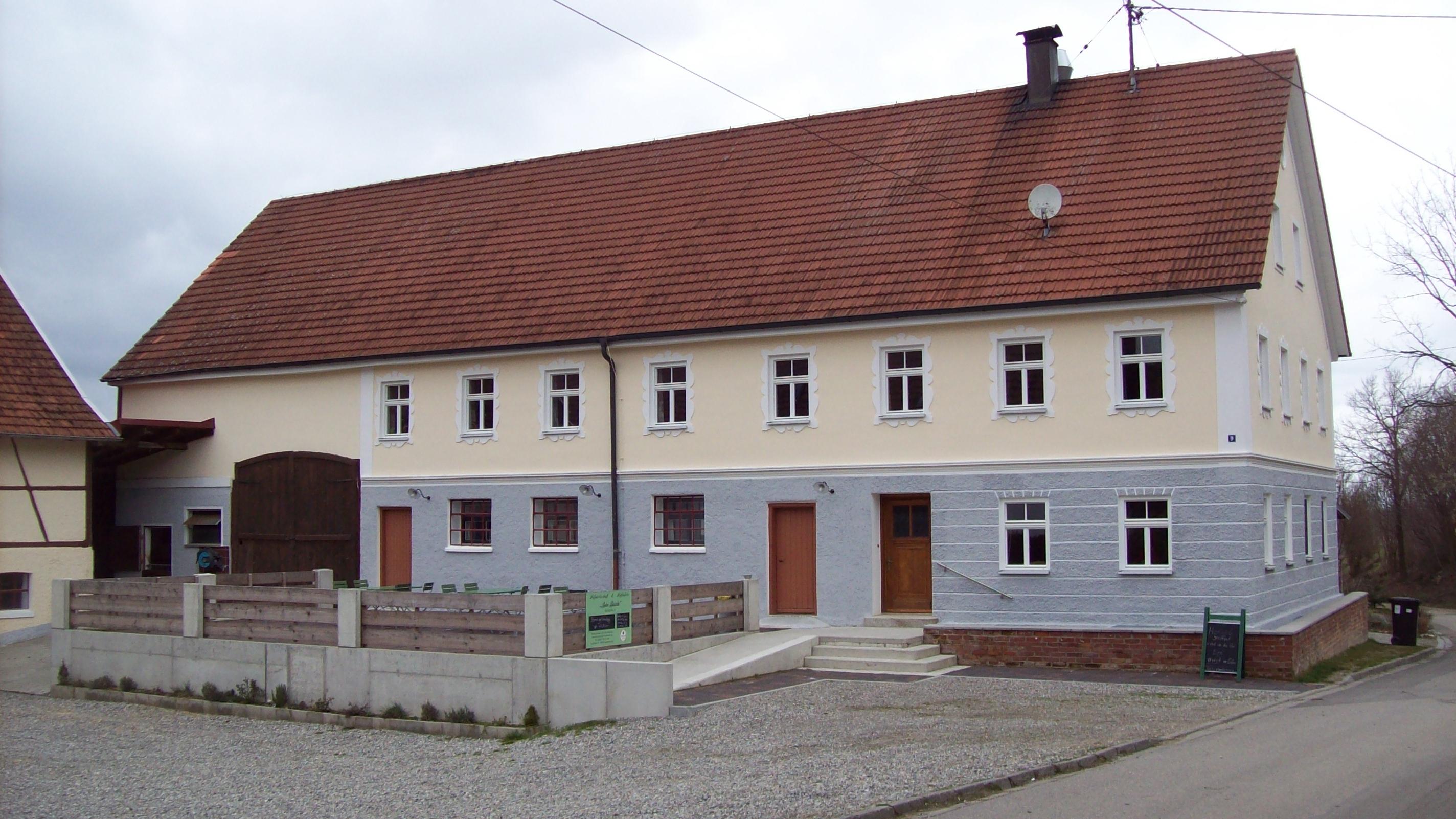 Hofwirtschaft & Hoflädele "Beim Bäschte" Nordhofen